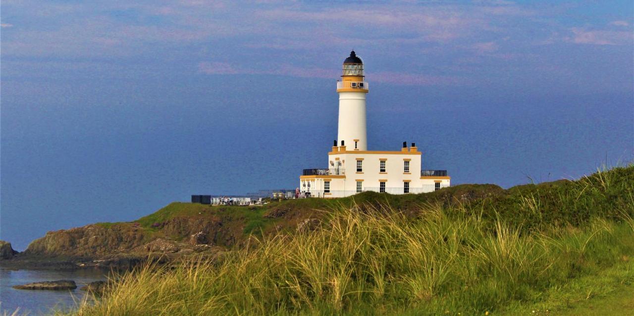 Turnberry Apartments Kültér fotó
